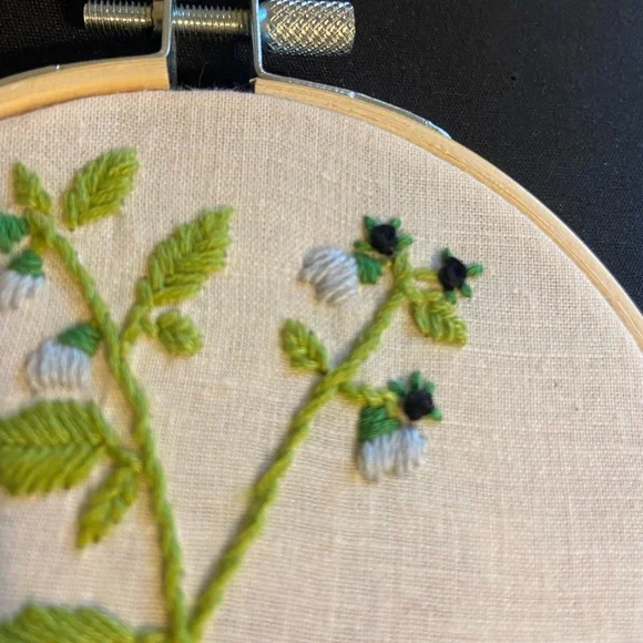 Handmade Belladonna embroidery piece - Picture 2 of 3